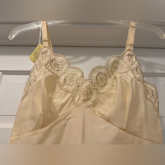 Val Moda Tafredda vintage chemise slip size 32 NWT 1964 - Picture 7 of 7